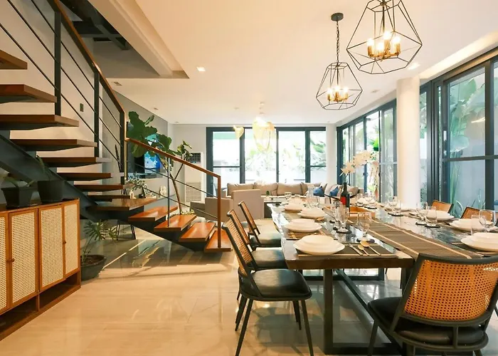 Casa Bonifacio Luxury Pool And Rooftop *