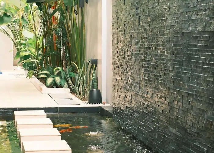 Casa Bonifacio Luxury Pool And Rooftop Villa