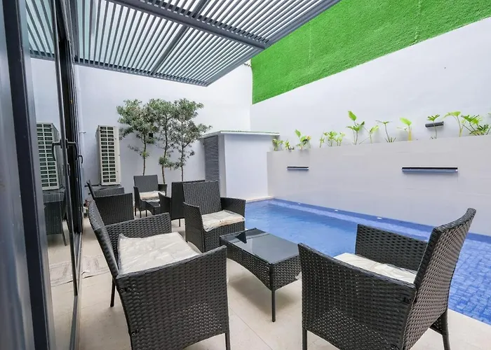 Villa Casa Bonifacio Luxury Pool And Rooftop